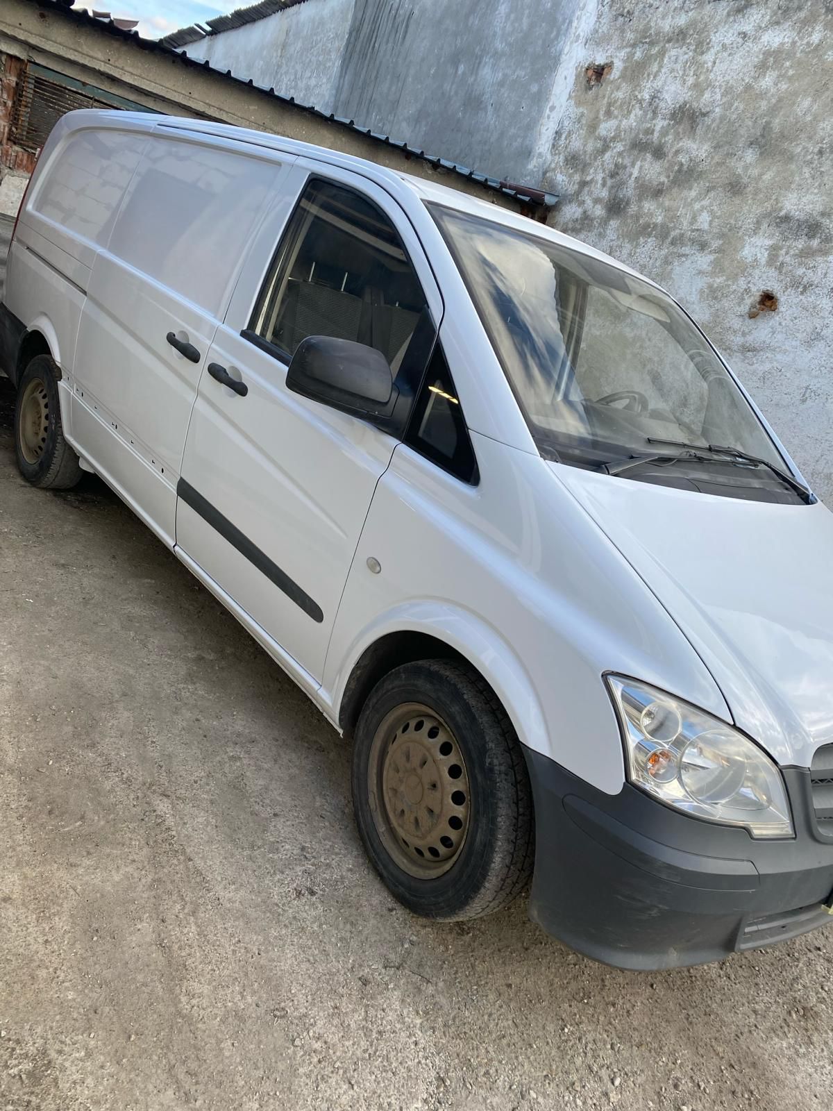 Imagine WhatsApp 2024-02-21 la 20.57.19_b73a9eca